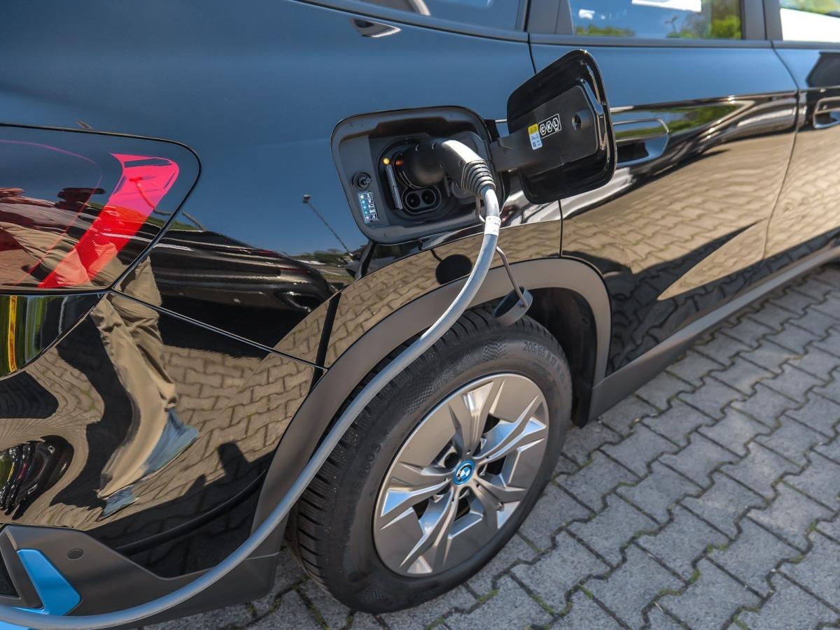 Originalaufnahme des Fahrzeugs Originalaufnahme des Fahrzeugs