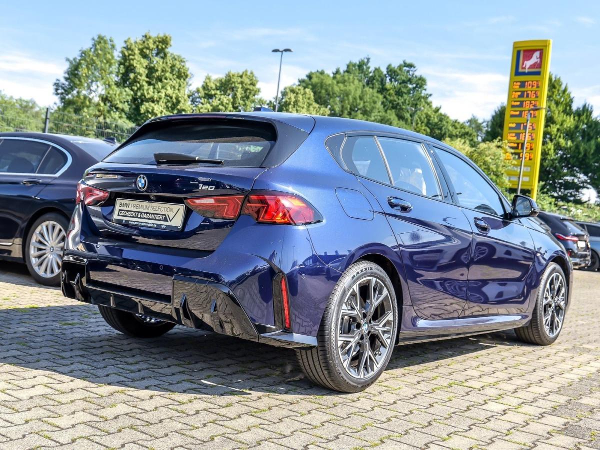 Originalaufnahme des Fahrzeugs Originalaufnahme des Fahrzeugs