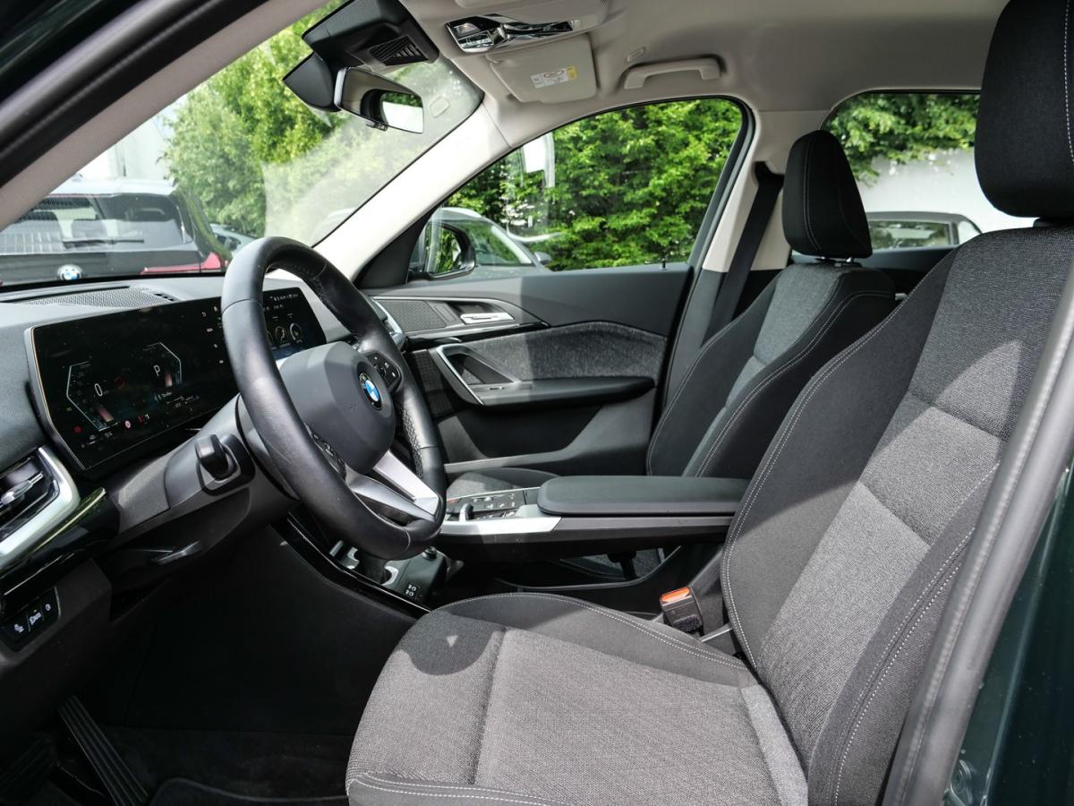 Originalaufnahme des Fahrzeugs Originalaufnahme des Fahrzeugs