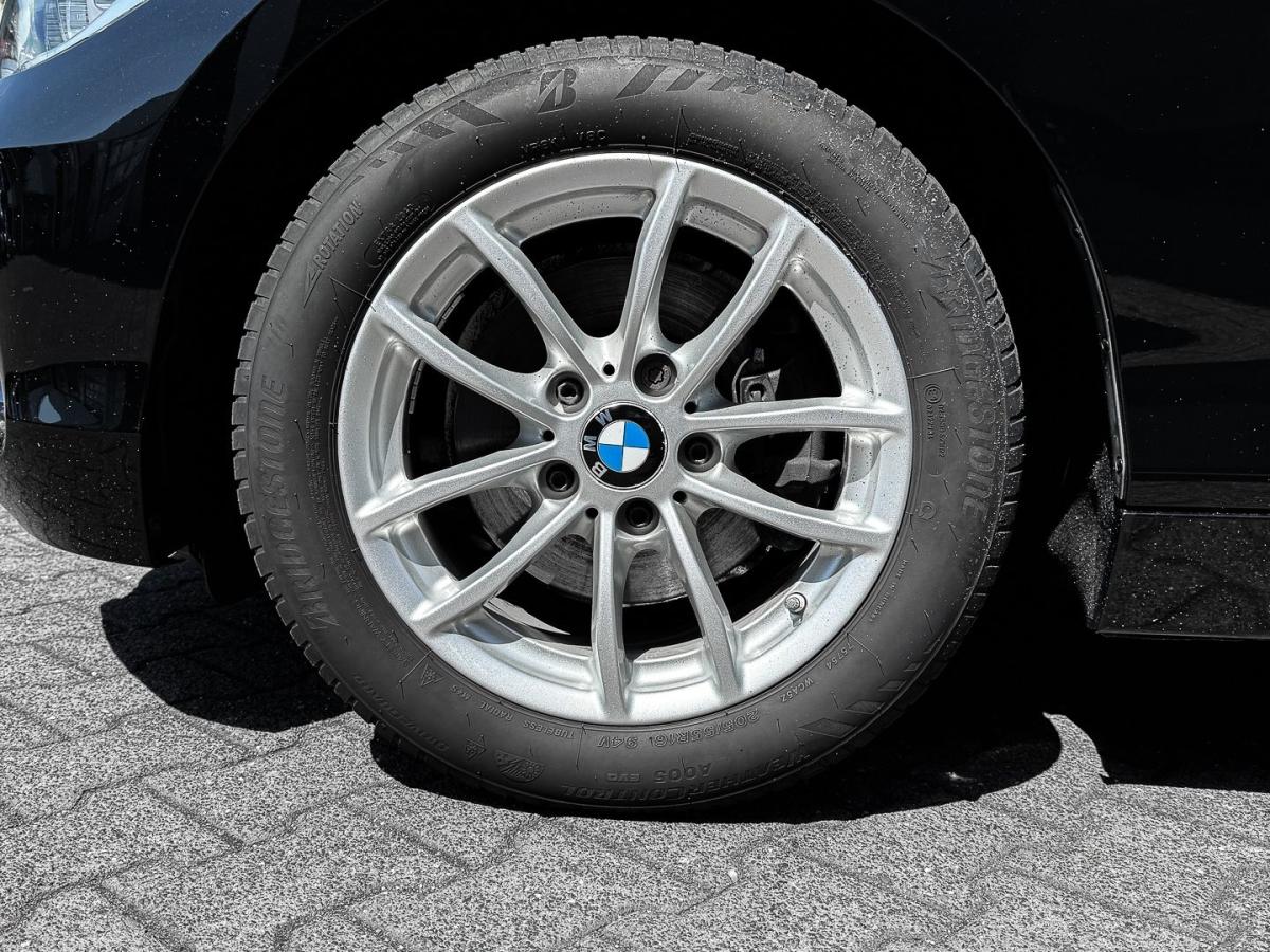 Originalaufnahme des Fahrzeugs Originalaufnahme des Fahrzeugs