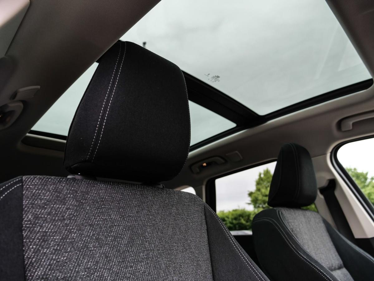 Originalaufnahme des Fahrzeugs Originalaufnahme des Fahrzeugs