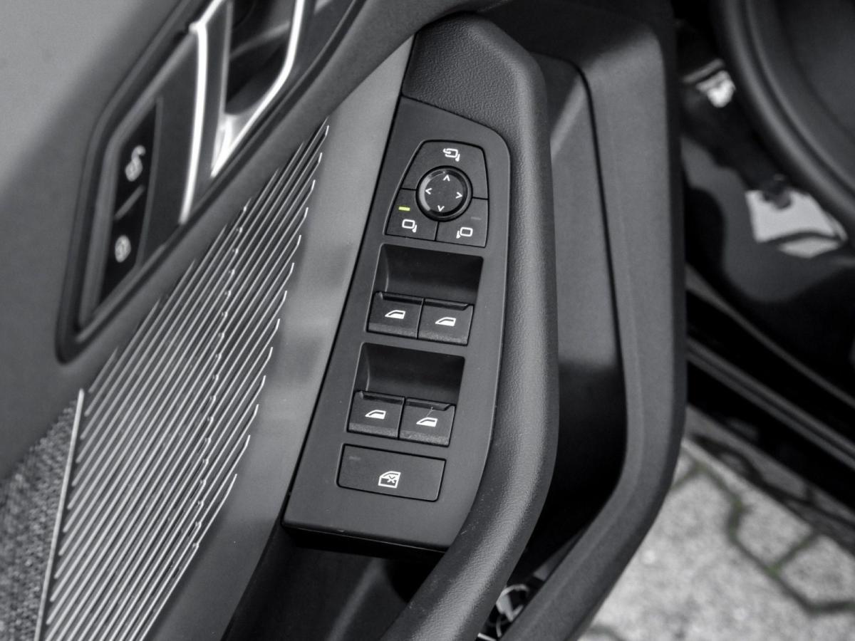 BMW 120 im Innenraum