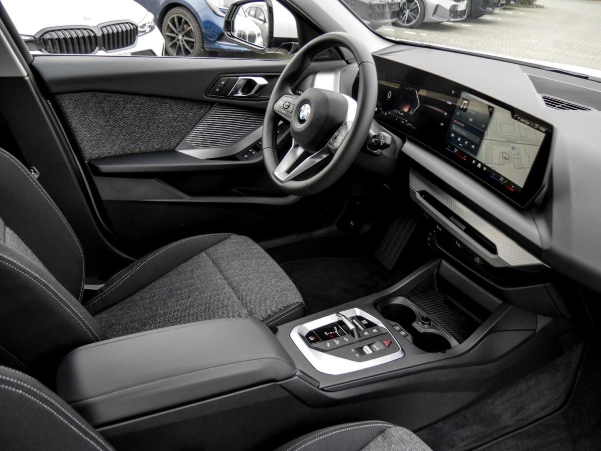 BMW 120 im Innenraum