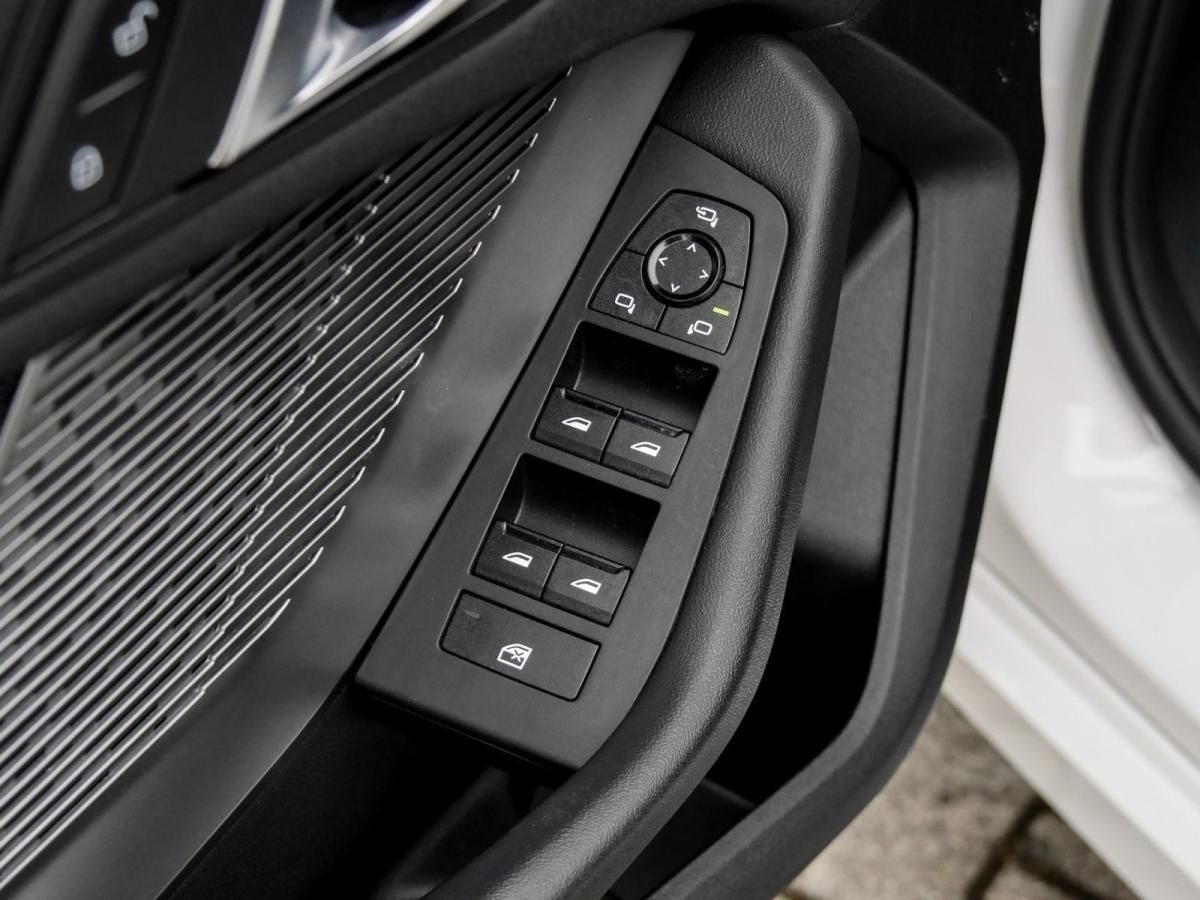 BMW 120 im Innenraum
