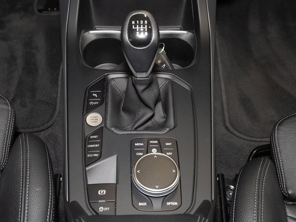 Originalaufnahme des Fahrzeugs Originalaufnahme des Fahrzeugs