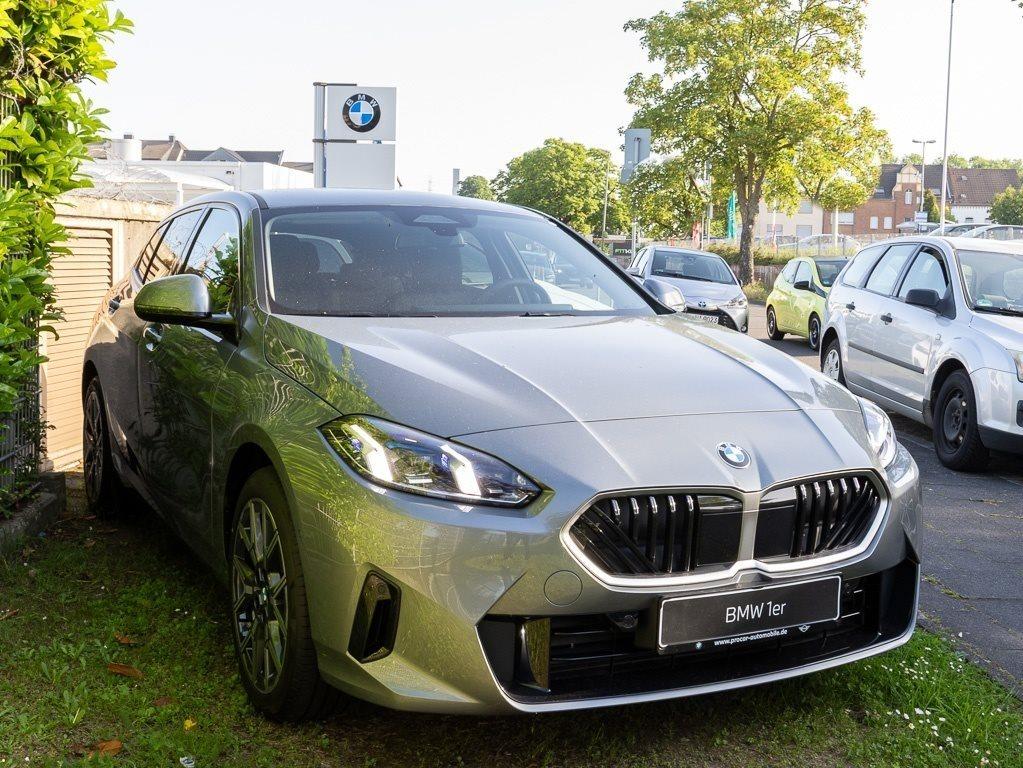 Originalaufnahme des Fahrzeugs Originalaufnahme des Fahrzeugs