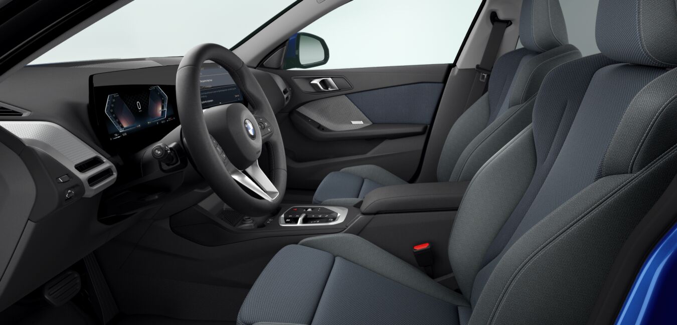 BMW BMW 2er im Innenraum seitlich BMW BMW 2er im Innenraum seitlich