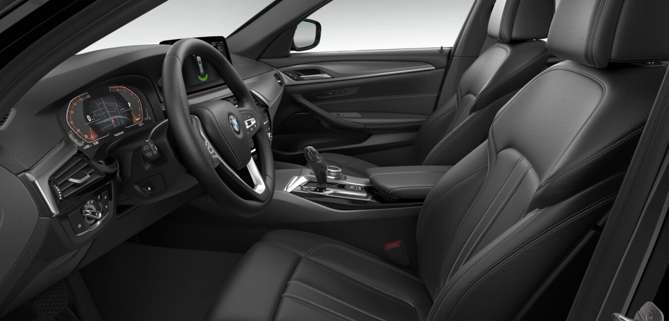 BMW BMW 5er im Innenraum seitlich BMW BMW 5er im Innenraum seitlich
