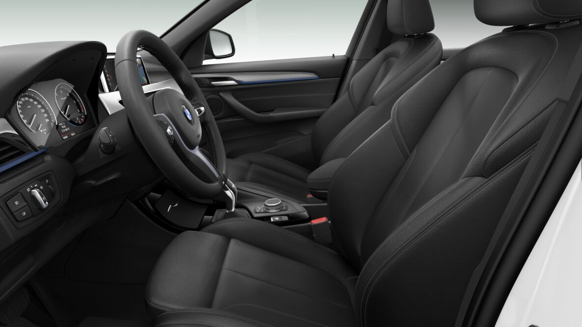 BMW BMW X im Innenraum seitlich BMW BMW X im Innenraum seitlich