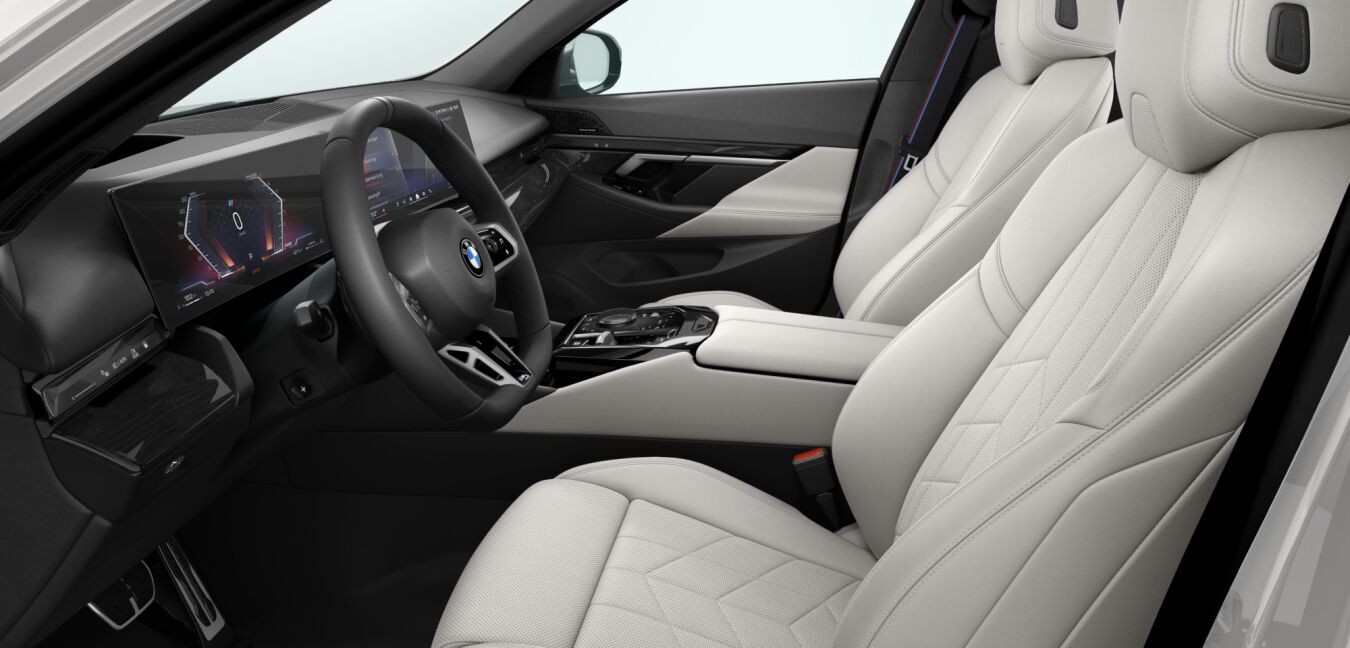 BMW BMW 5er im Innenraum seitlich BMW BMW 5er im Innenraum seitlich
