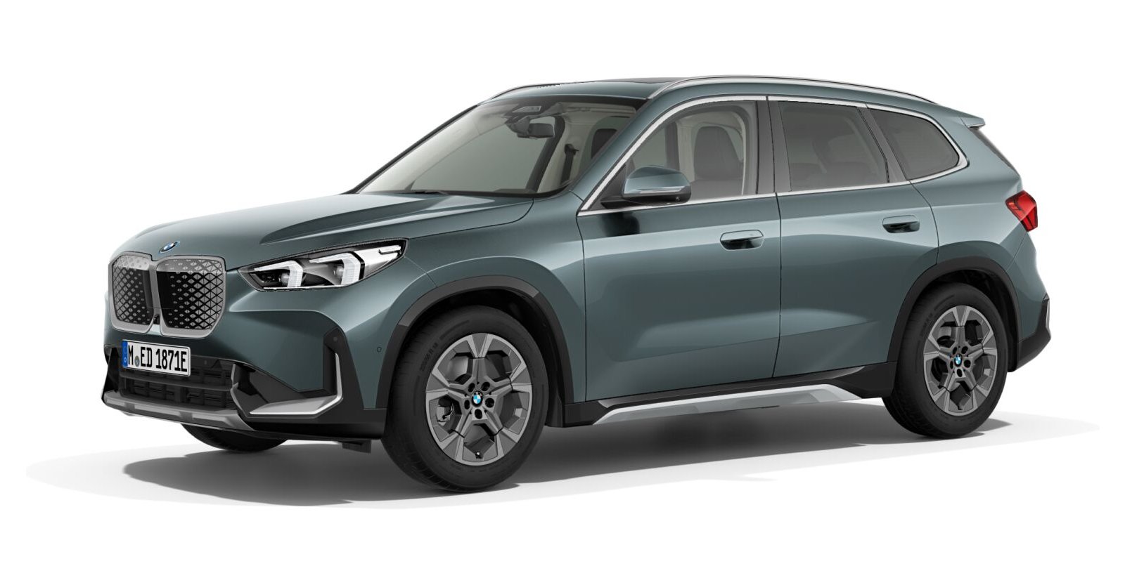 BMW iX1 eDrive20 in Grün von vorne