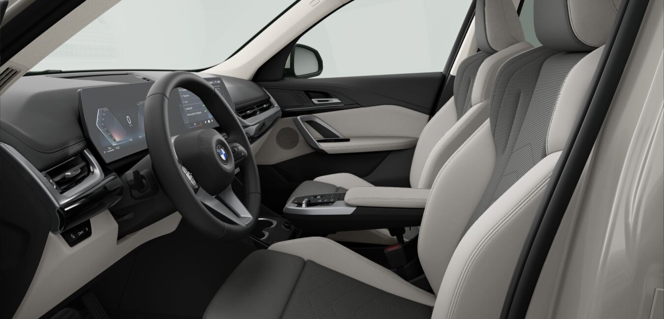 BMW BMW X im Innenraum seitlich BMW BMW X im Innenraum seitlich
