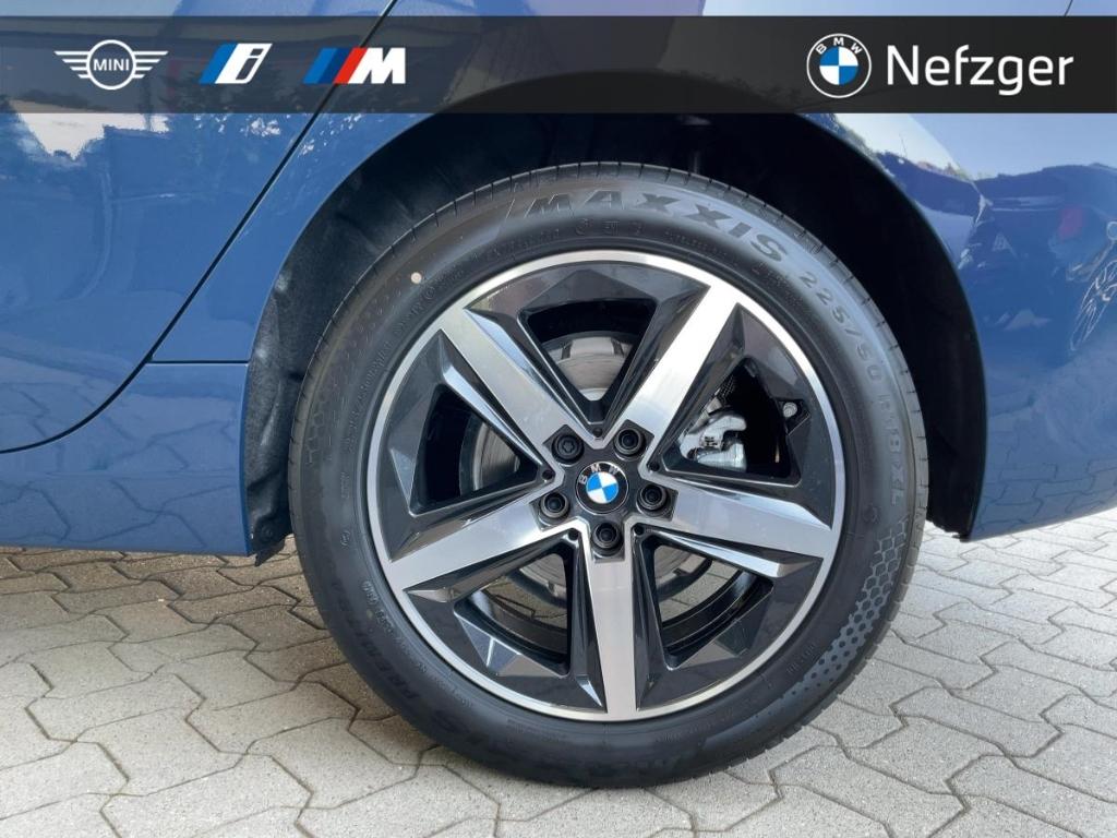 Originalaufnahme des Fahrzeugs Originalaufnahme des Fahrzeugs