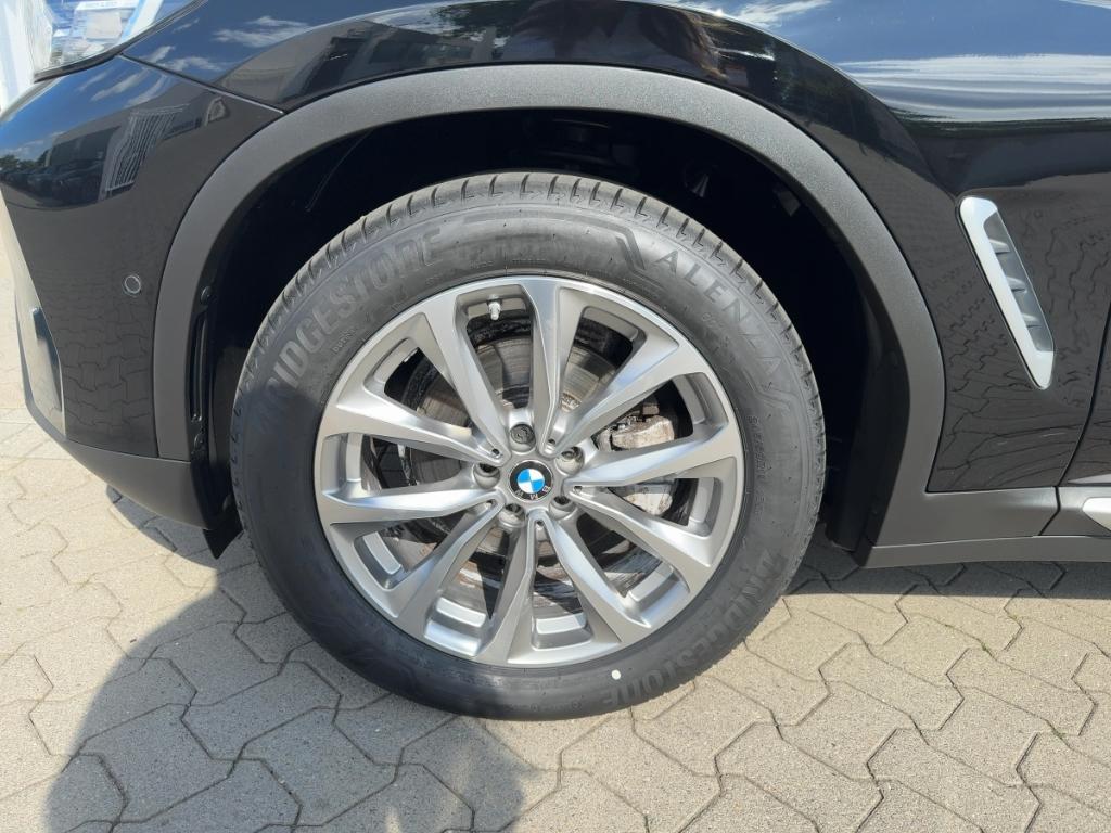 Originalaufnahme des Fahrzeugs Originalaufnahme des Fahrzeugs