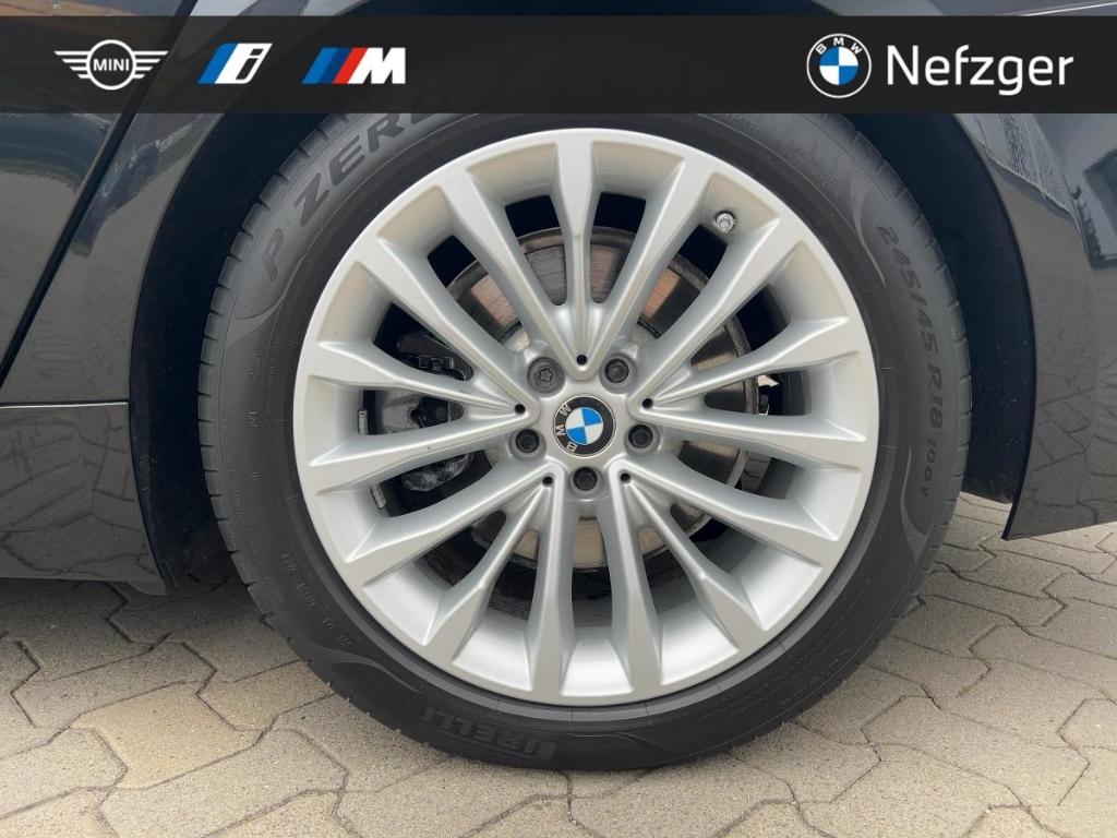Originalaufnahme des Fahrzeugs Originalaufnahme des Fahrzeugs