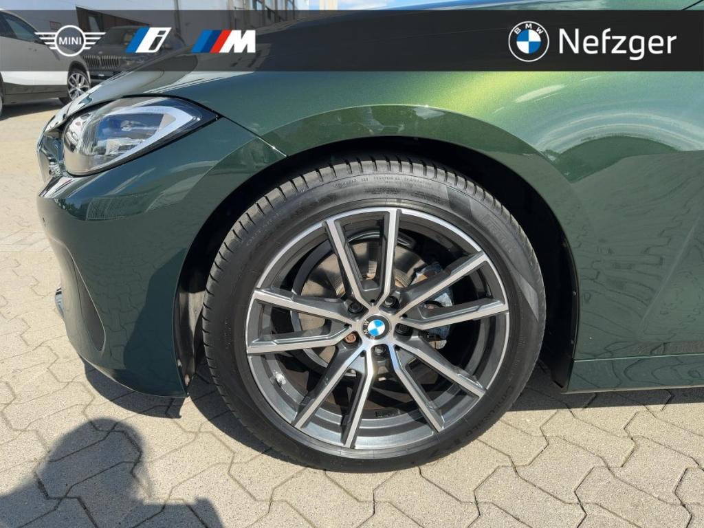 Originalaufnahme des Fahrzeugs Originalaufnahme des Fahrzeugs