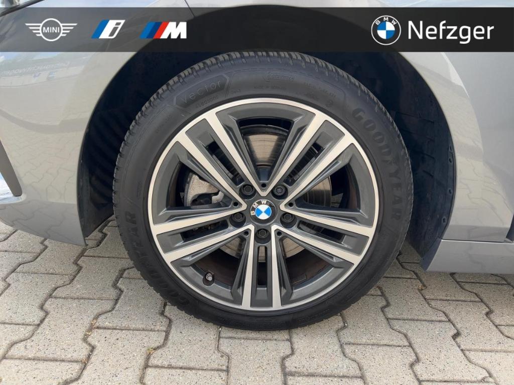 Originalaufnahme des Fahrzeugs Originalaufnahme des Fahrzeugs