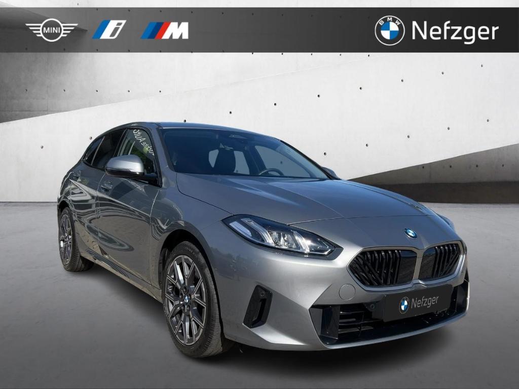 Originalaufnahme des Fahrzeugs Originalaufnahme des Fahrzeugs