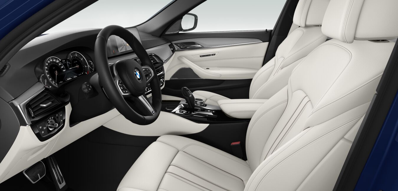 BMW BMW 5er im Innenraum seitlich BMW BMW 5er im Innenraum seitlich