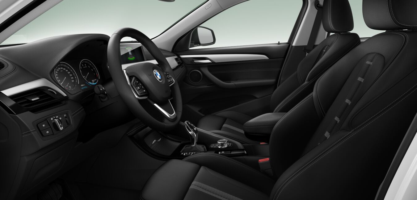 BMW BMW X im Innenraum seitlich BMW BMW X im Innenraum seitlich
