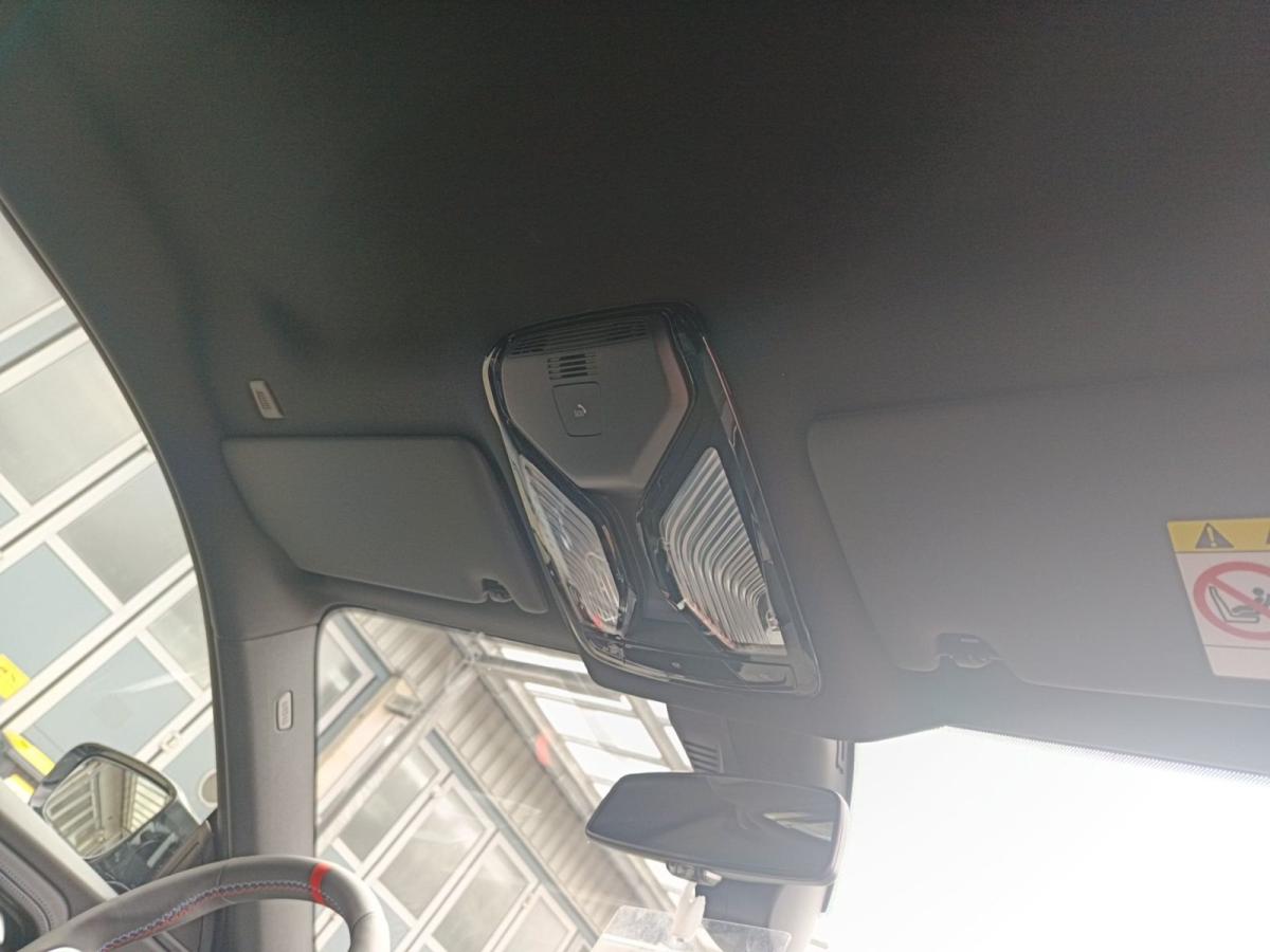 Originalaufnahme des Fahrzeugs