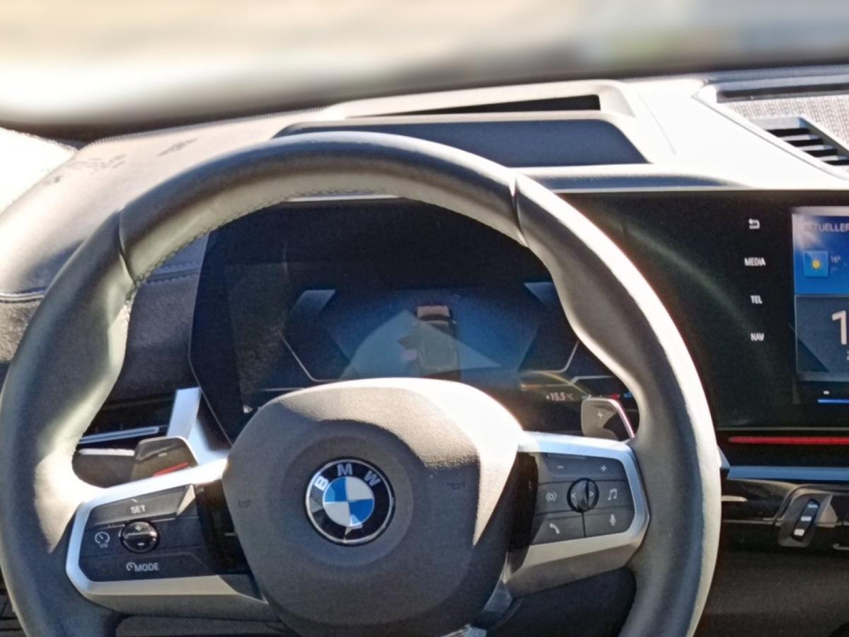 Originalaufnahme des Fahrzeugs Originalaufnahme des Fahrzeugs