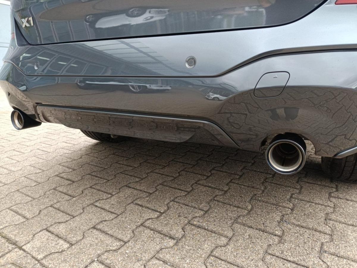 Originalaufnahme des Fahrzeugs Originalaufnahme des Fahrzeugs