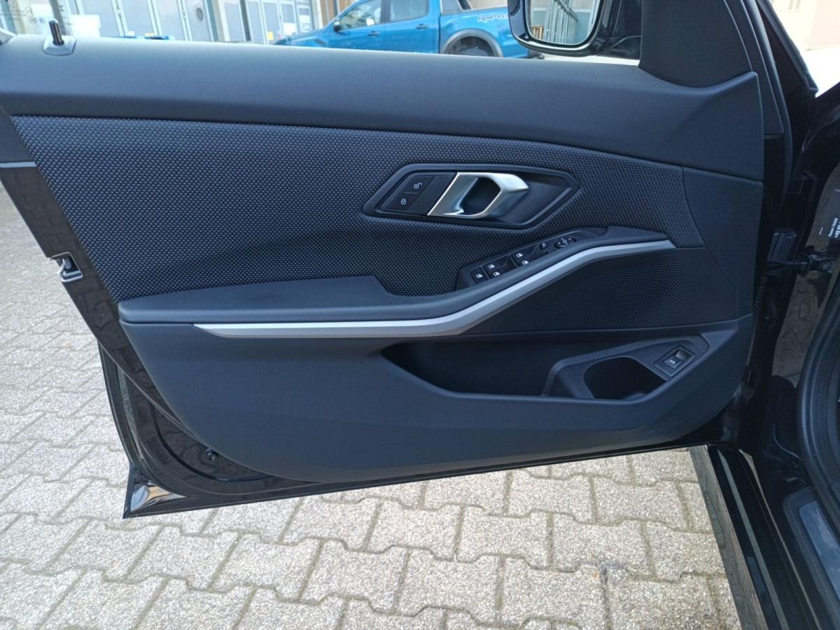 Originalaufnahme des Fahrzeugs