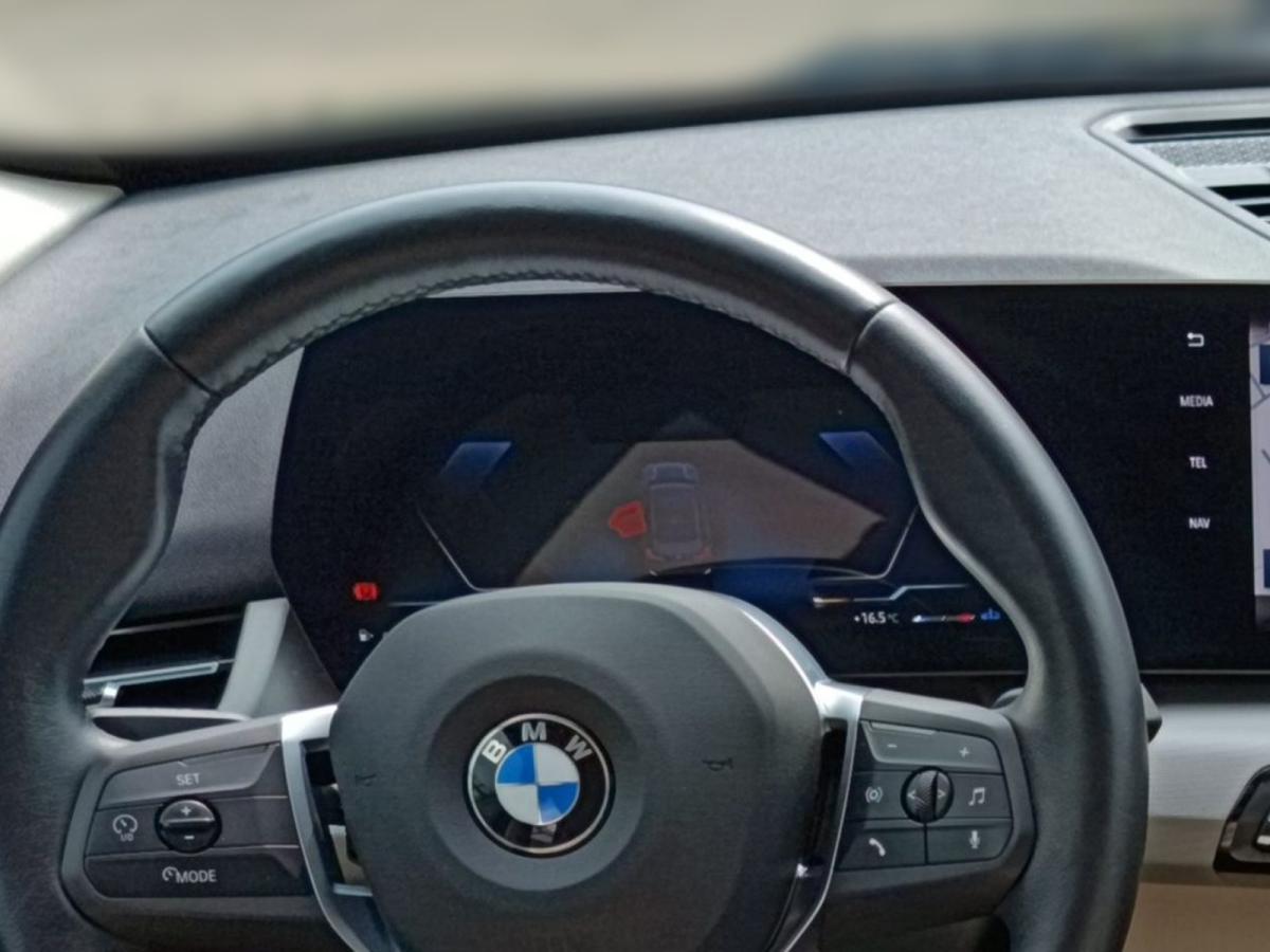 Originalaufnahme des Fahrzeugs