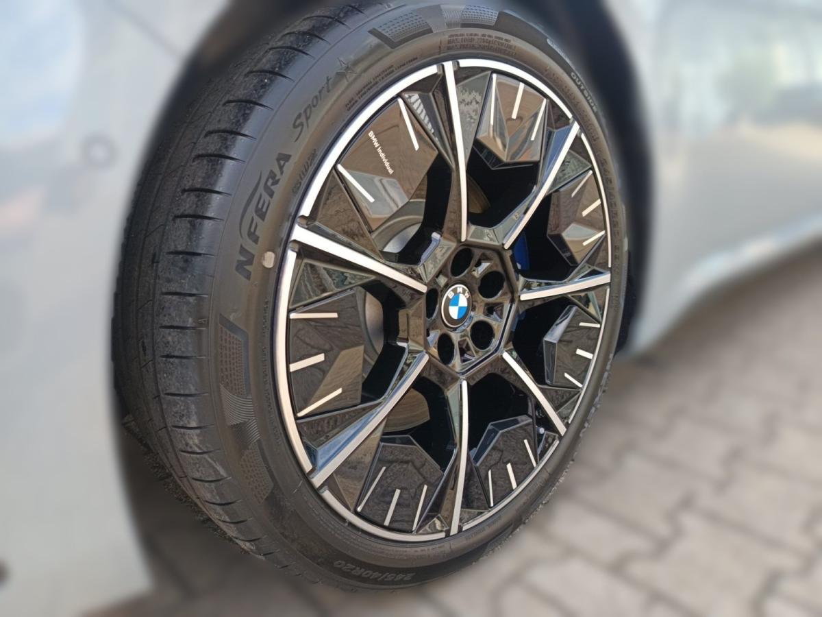 Originalaufnahme des Fahrzeugs
