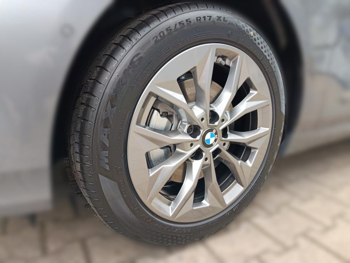 Originalaufnahme des Fahrzeugs Originalaufnahme des Fahrzeugs