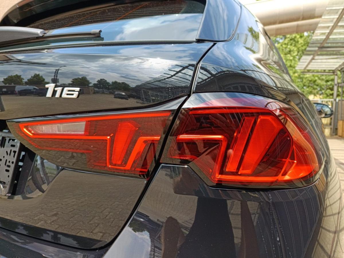 Originalaufnahme des Fahrzeugs Originalaufnahme des Fahrzeugs
