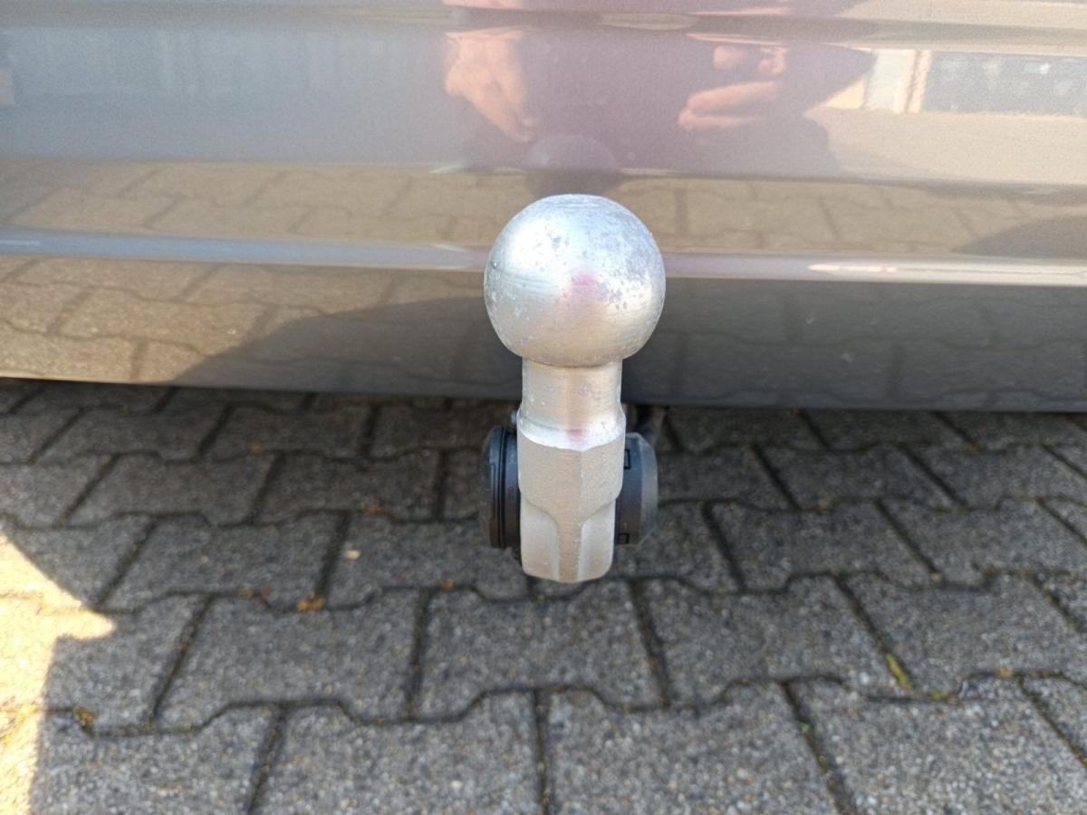 Originalaufnahme des Fahrzeugs Originalaufnahme des Fahrzeugs