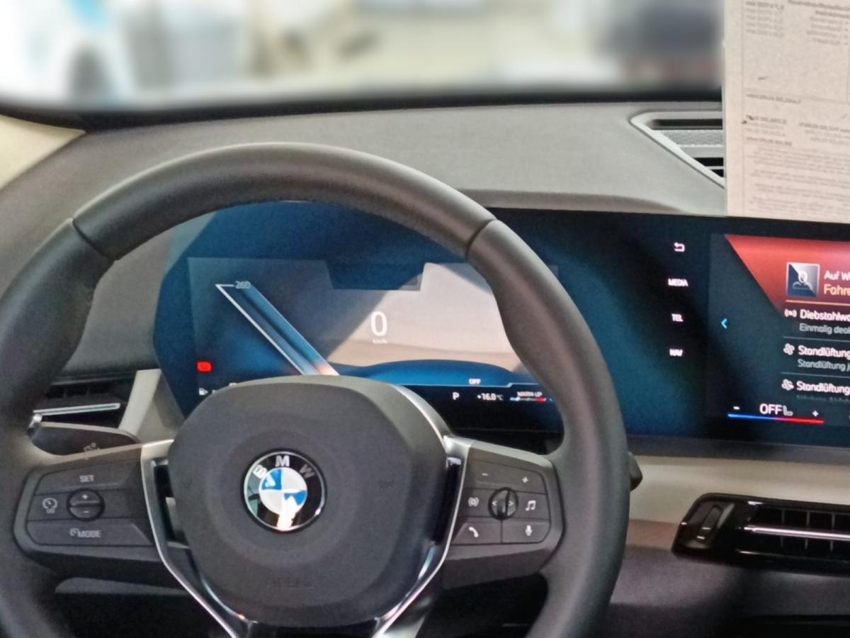 Originalaufnahme des Fahrzeugs Originalaufnahme des Fahrzeugs