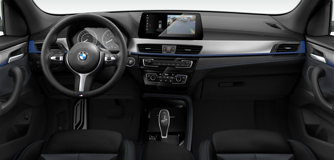 BMW BMW X im Innenraum von vorne BMW BMW X im Innenraum von vorne