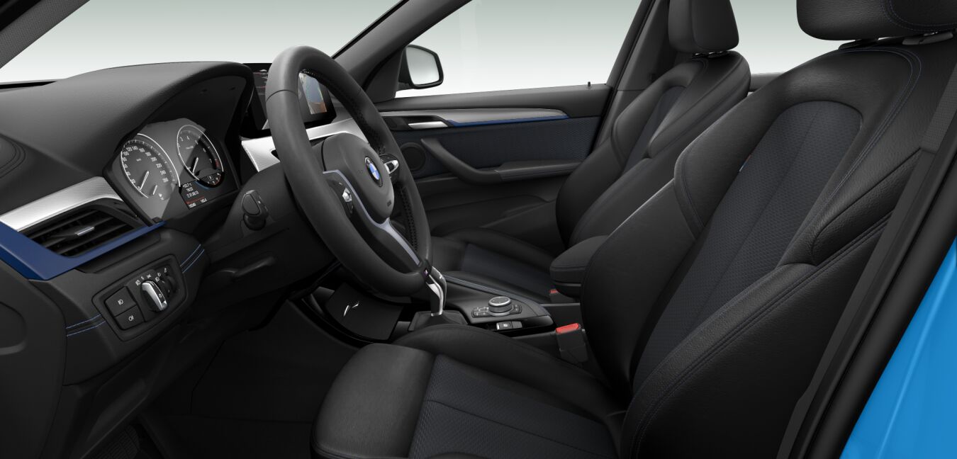BMW BMW X im Innenraum seitlich BMW BMW X im Innenraum seitlich