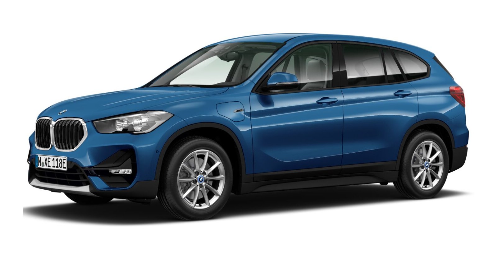 BMW X1 xDrive25e in Blau von vorne BMW X1 xDrive25e in Blau von vorne
