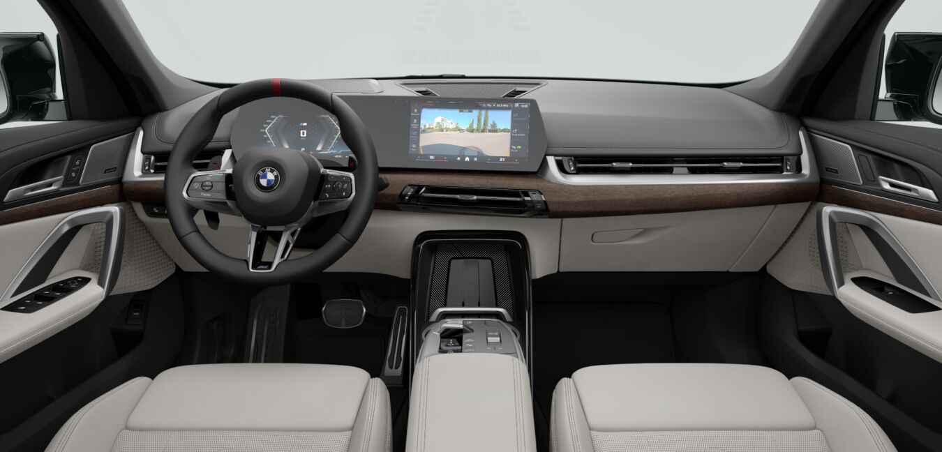 BMW BMW X im Innenraum von vorne
