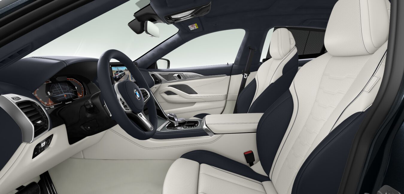 BMW BMW 8er im Innenraum seitlich BMW BMW 8er im Innenraum seitlich