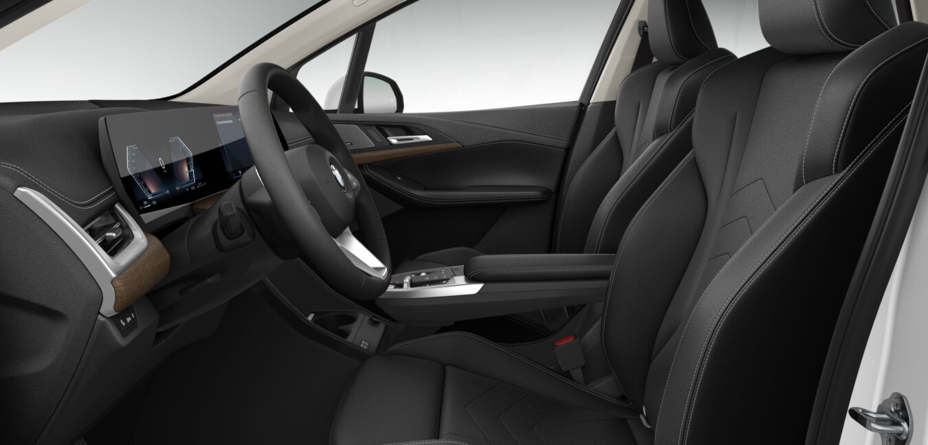 BMW BMW 2er im Innenraum seitlich BMW BMW 2er im Innenraum seitlich
