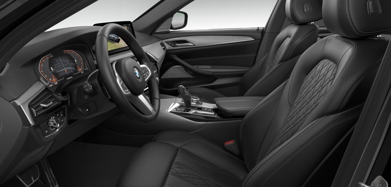 BMW BMW 5er im Innenraum seitlich BMW BMW 5er im Innenraum seitlich