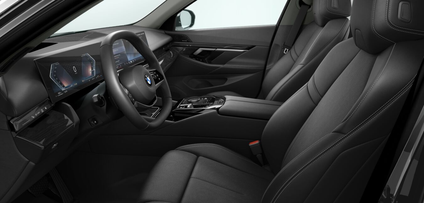 BMW BMW 5er im Innenraum seitlich BMW BMW 5er im Innenraum seitlich