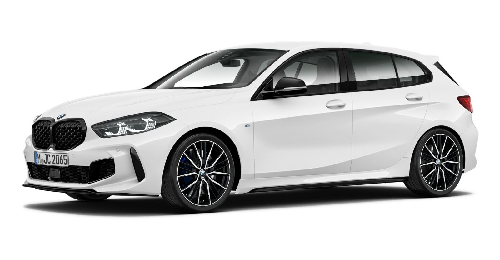 BMW M135i xDrive in Weiß von vorne
