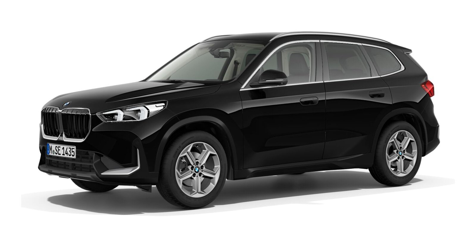 BMW X1 sDrive18i in Schwarz von vorne BMW X1 sDrive18i in Schwarz von vorne