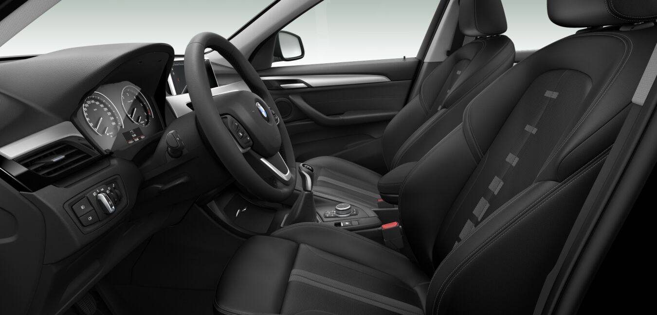 BMW BMW X im Innenraum seitlich BMW BMW X im Innenraum seitlich