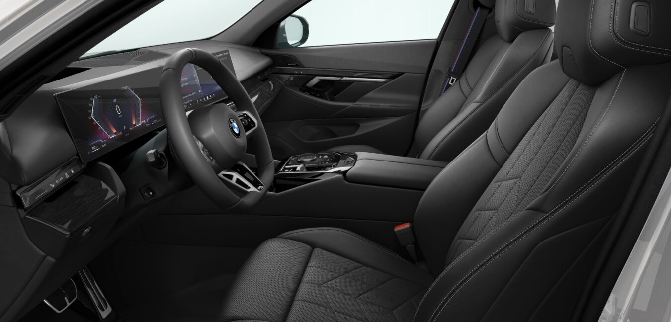 BMW BMW 5er im Innenraum seitlich BMW BMW 5er im Innenraum seitlich