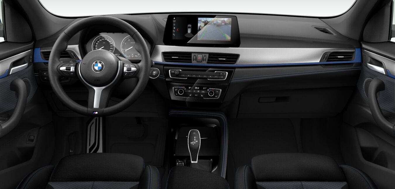 BMW BMW X im Innenraum von vorne BMW BMW X im Innenraum von vorne