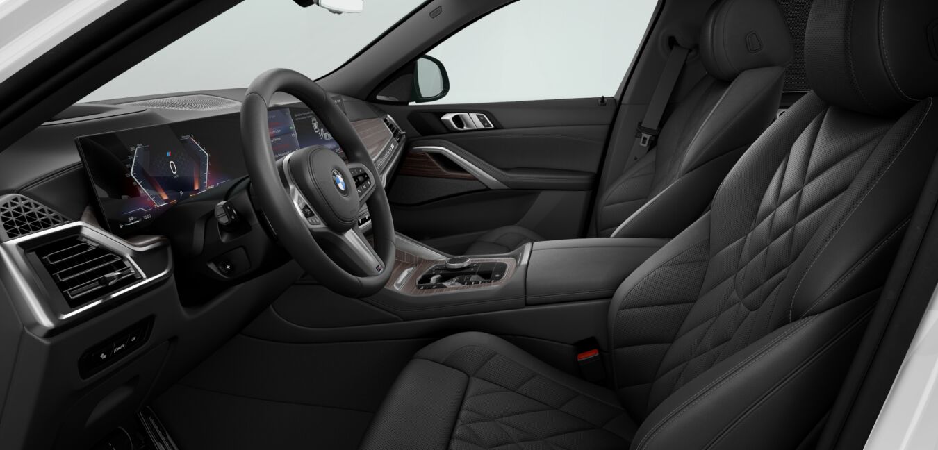 BMW BMW X im Innenraum seitlich