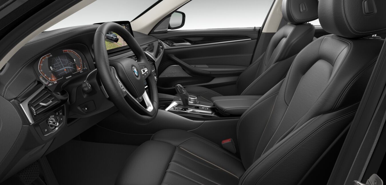 BMW BMW 5er im Innenraum seitlich BMW BMW 5er im Innenraum seitlich