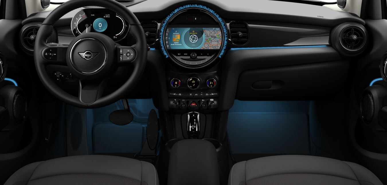 MINI MINI 5-Türer im Innenraum von vorne MINI MINI 5-Türer im Innenraum von vorne
